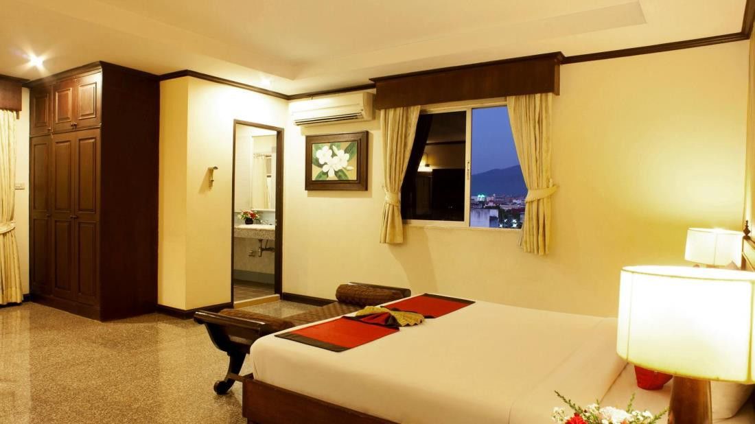 Khách sạn Royal Peninsula Chiangmai 3*